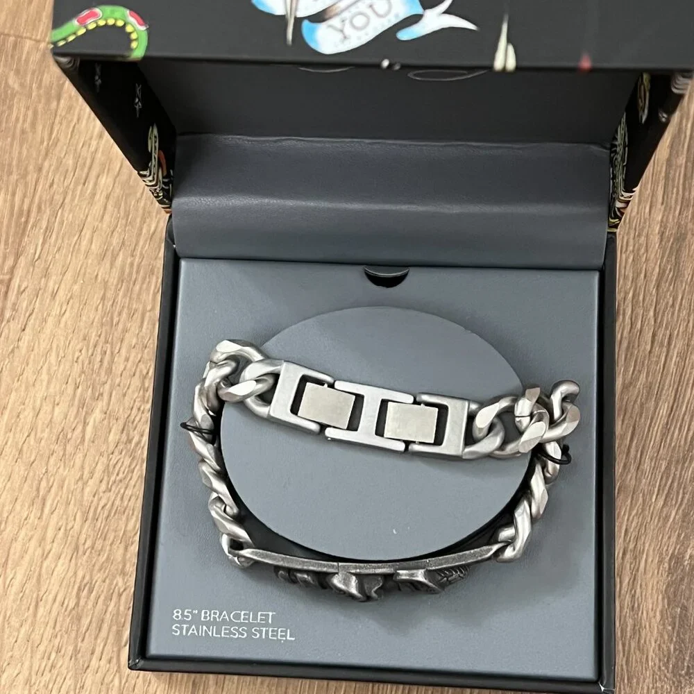 NEW Ed Hardy Skull Death or Glory Mens Stainless Steel Bracelet
